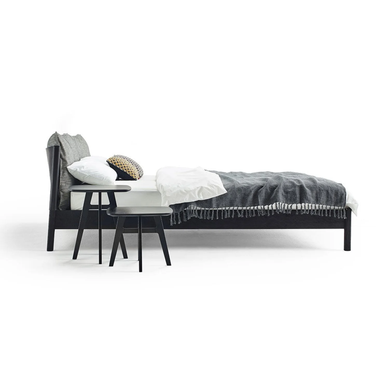 moeller design | LIV queen bed | stained oak + black leather - Image 6