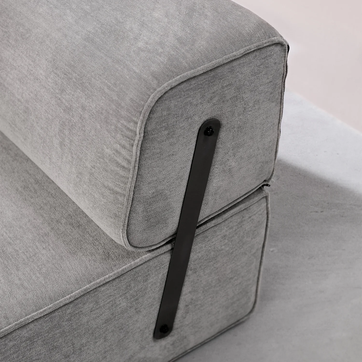 moeller design | slounge sofa bed | loop thyme 206 + leather strap - Image 23