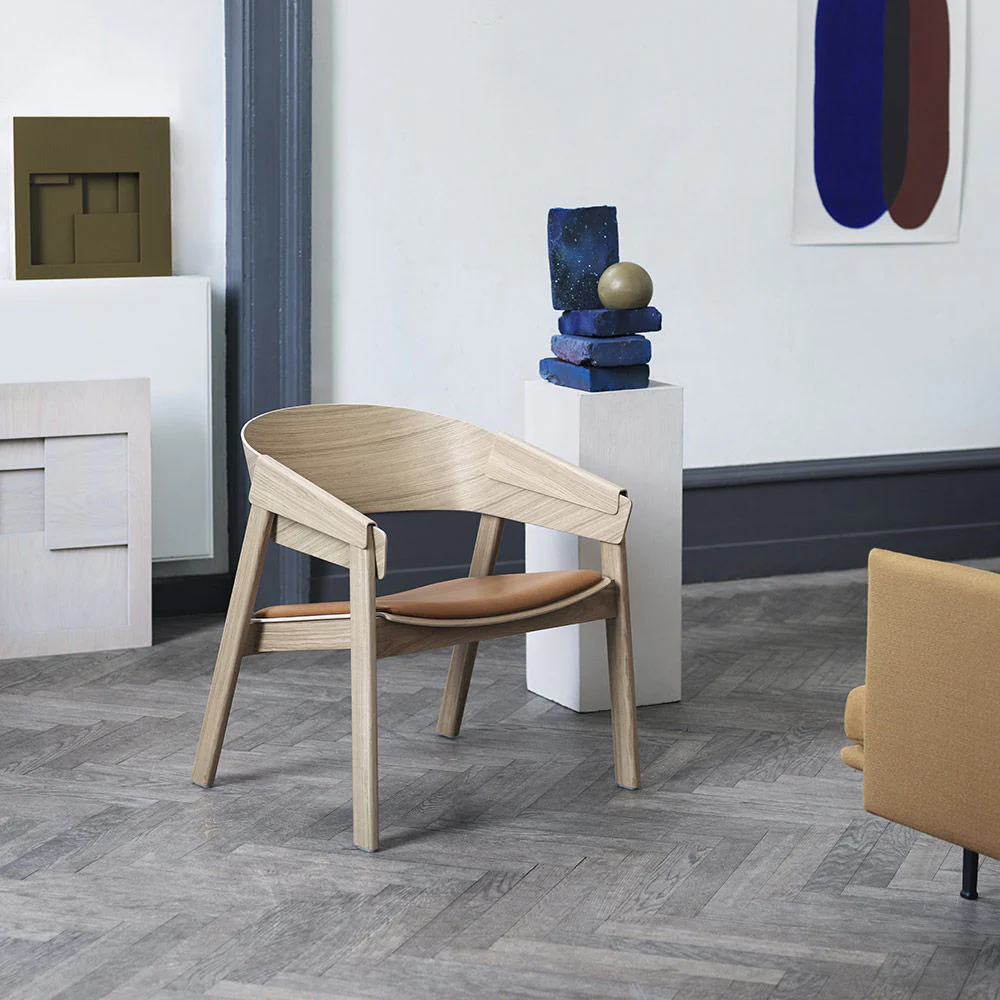 muuto | cover lounge chair | refine oak + cognac leather - Image 2