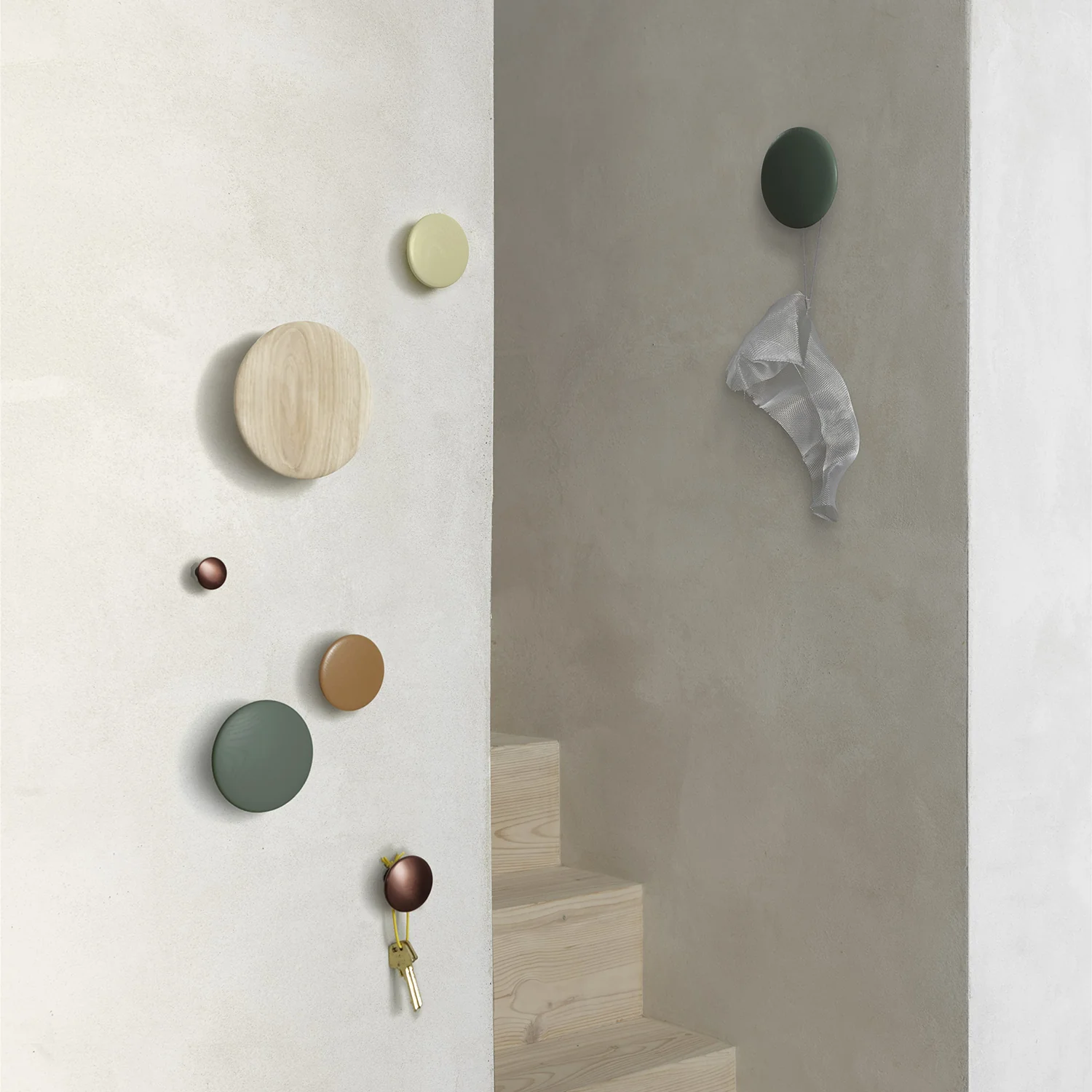 muuto | dots wood | dusty green - DC - Image 2