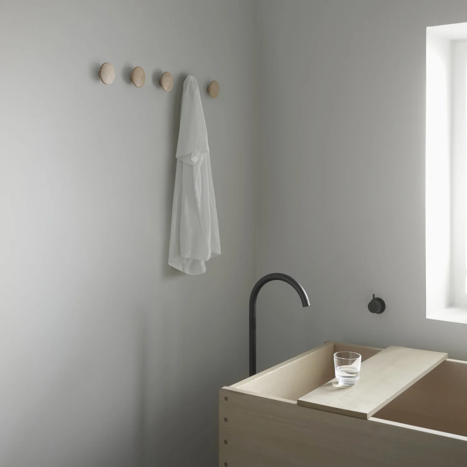 muuto | dots wood | oak - Image 2