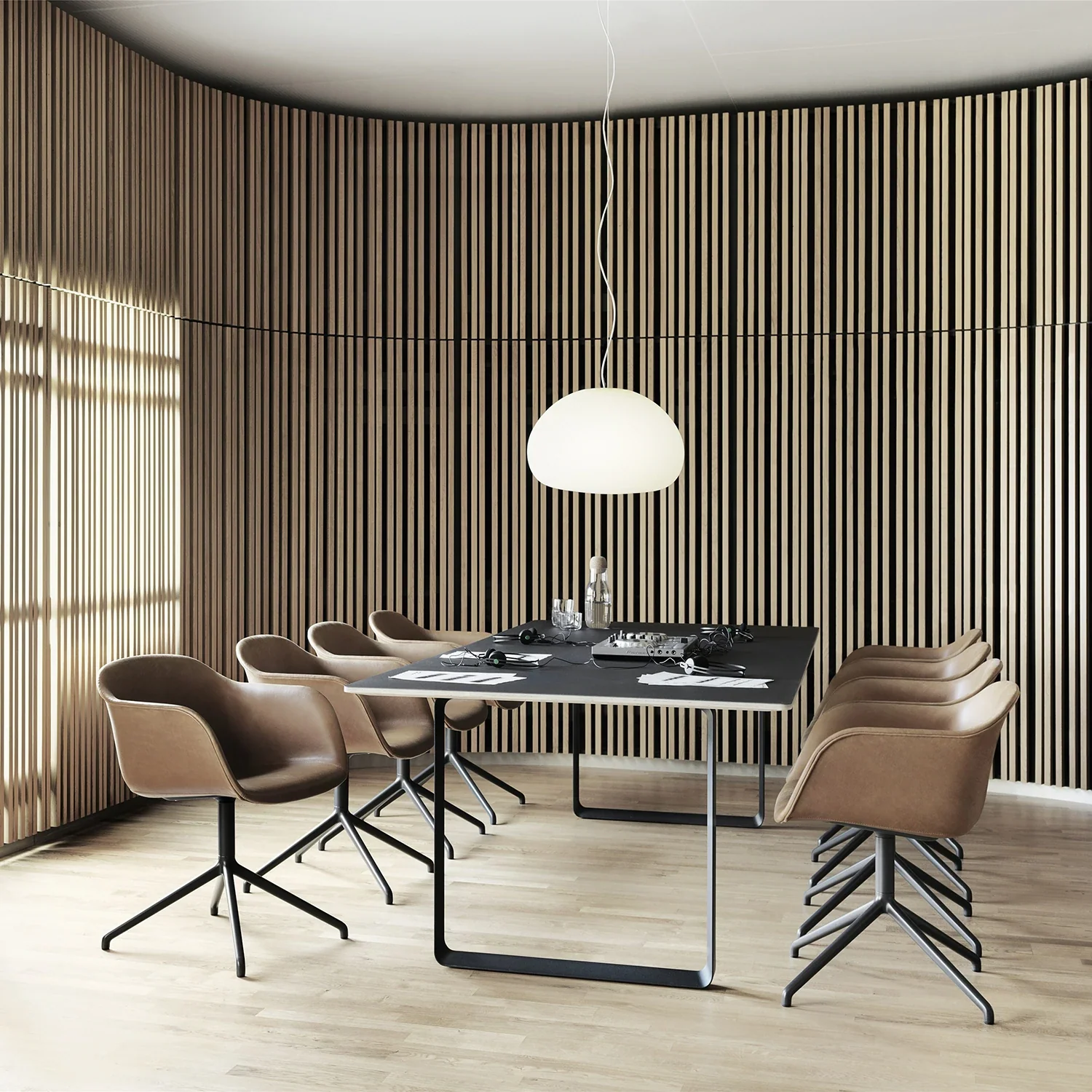 muuto | fiber armchair | swivel base | cognac refine leather + anthracite black - Image 2