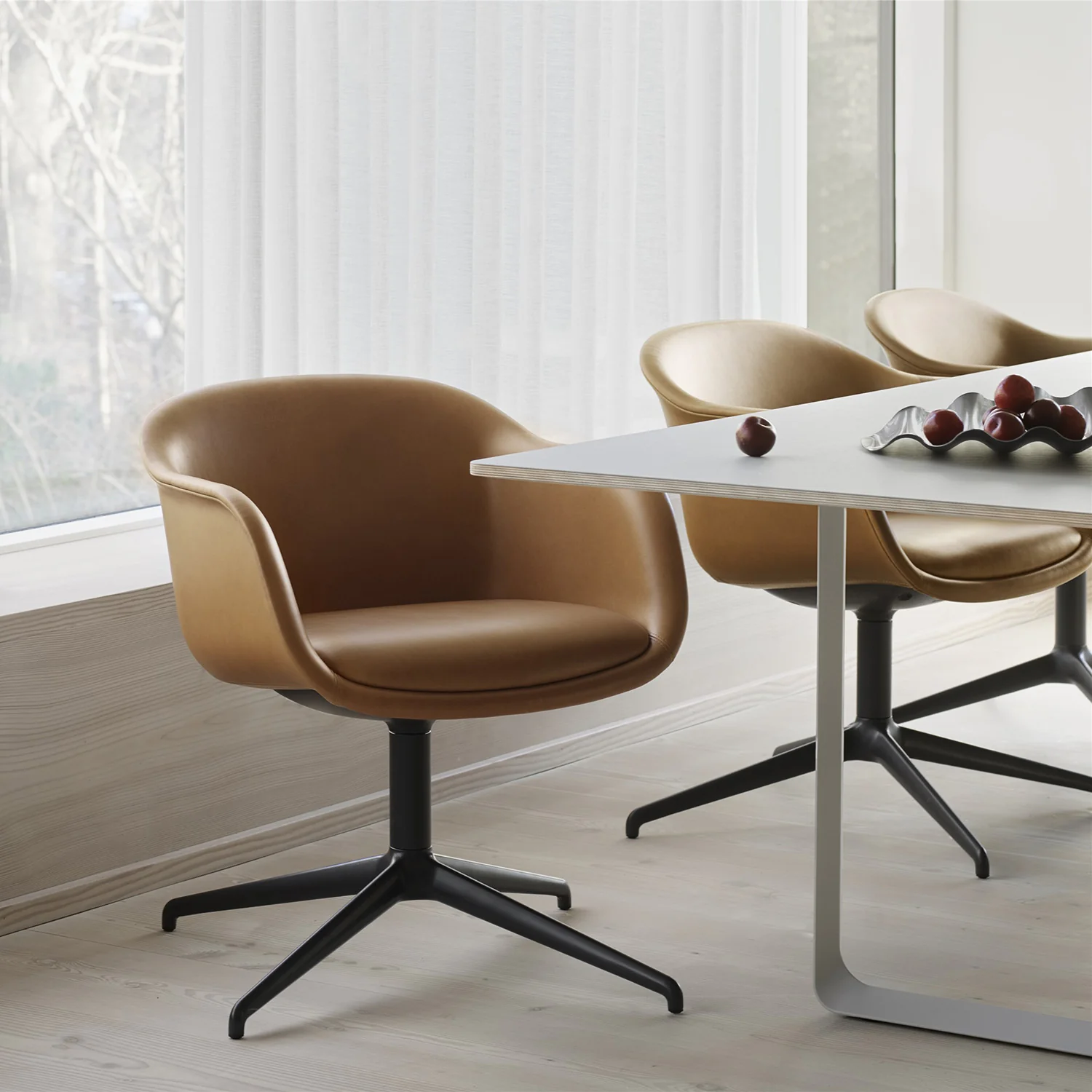 muuto | fiber conference armchair | swivel base | cognac leather + black ~ DC - Image 3