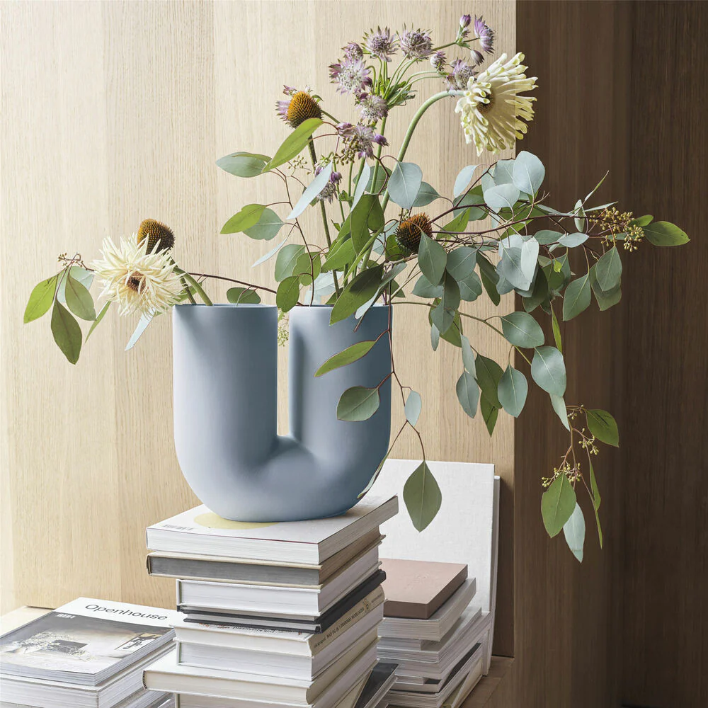 muuto | kink vase | light blue 26cm - Image 7