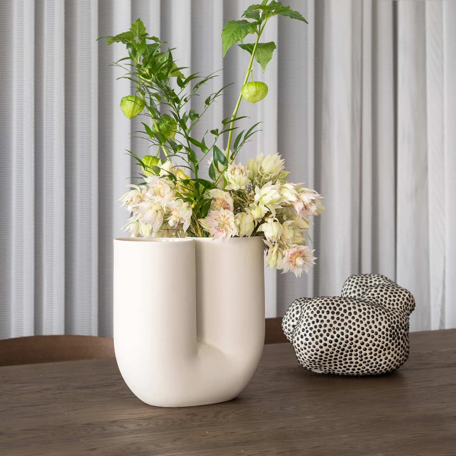 muuto | kink vase | sand 26cm - Image 2