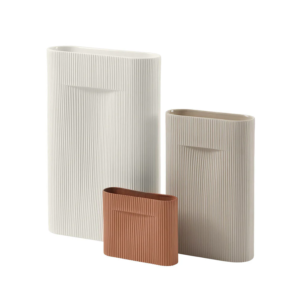 muuto | ridge vase | beige 35cm - DC - Image 6