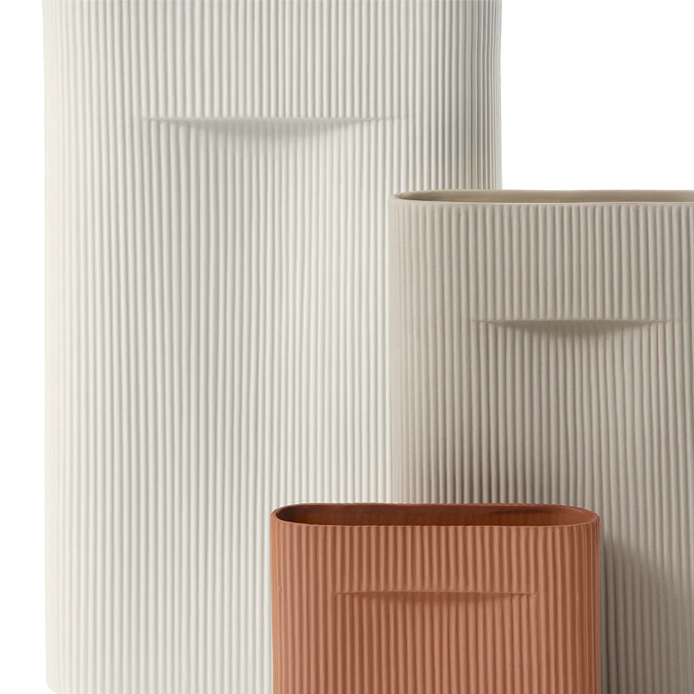 muuto | ridge vase | beige 35cm - DC - Image 7