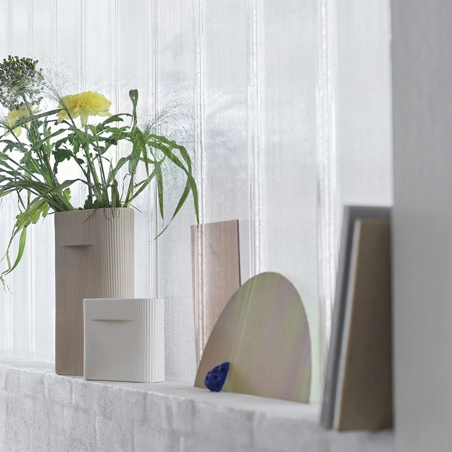 muuto | ridge vase | beige 48.5cm - DC - Image 7