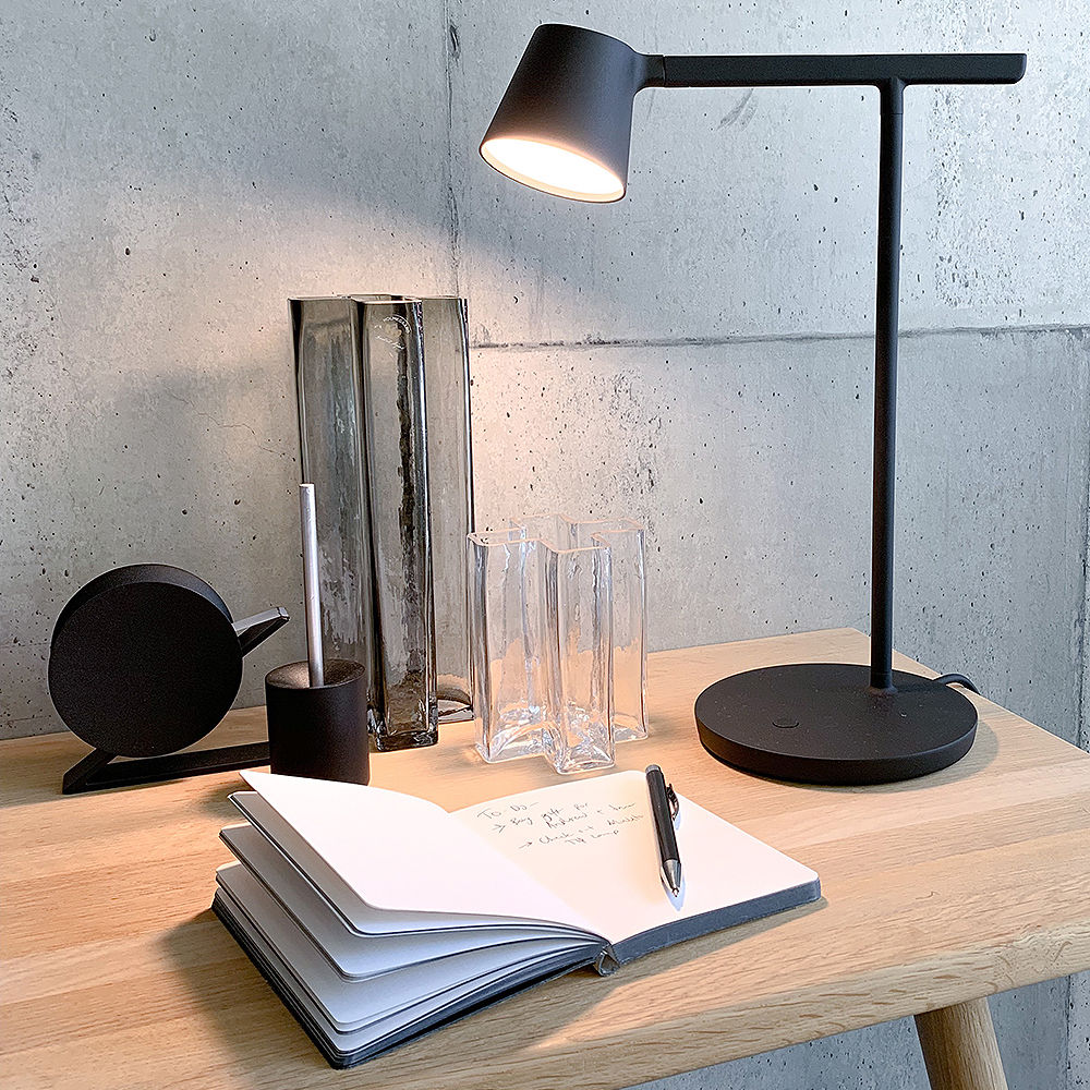 muuto | tip table lamp | black - Image 7