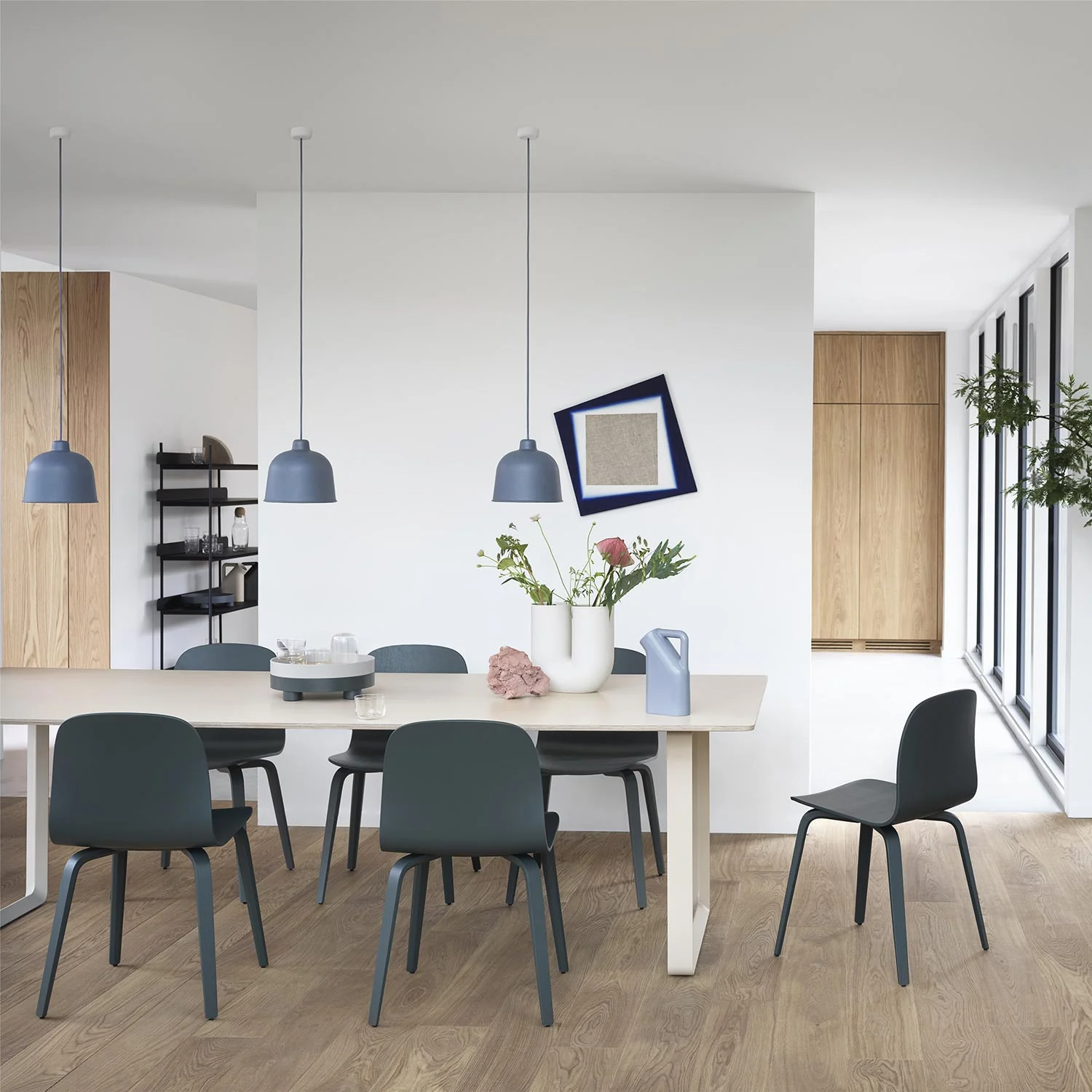muuto | visu chair | wood base | dark green - Image 4