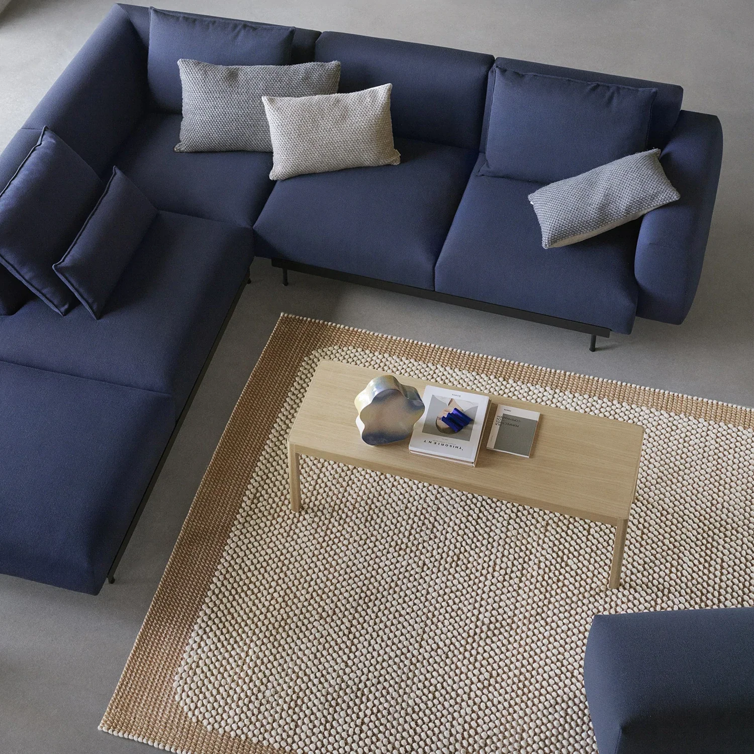 muuto | workshop coffee table | oak 120cm - Image 42
