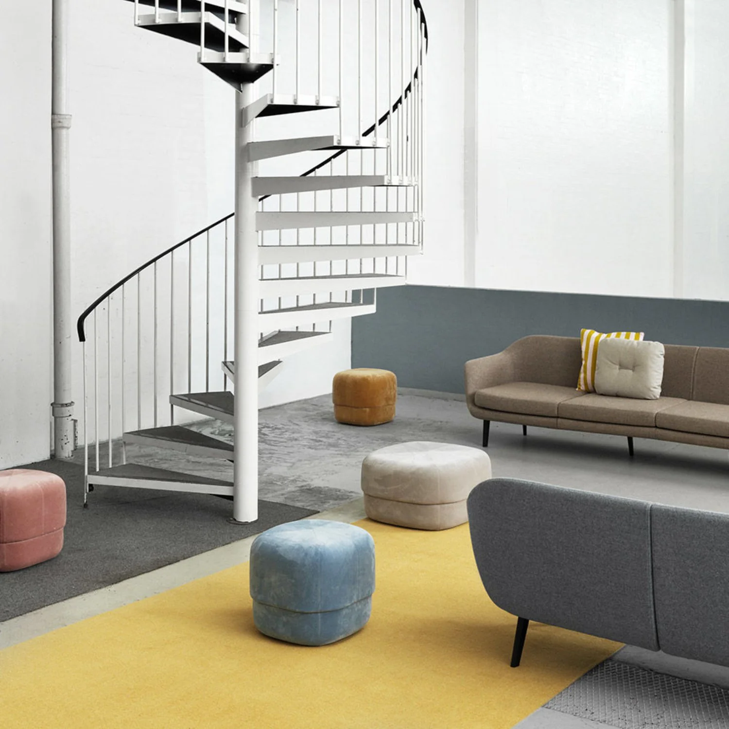 normann copenhagen | circus pouf | beige grey large - Image 4