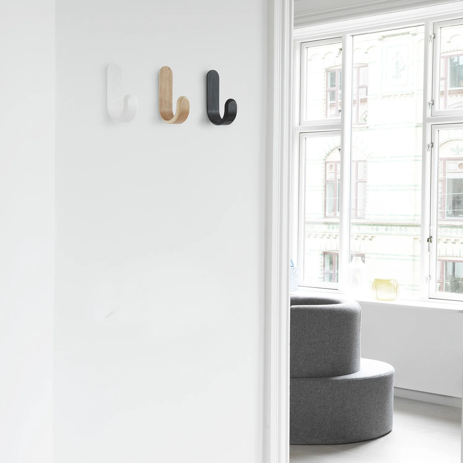 normann copenhagen | curve hook | black - Image 2