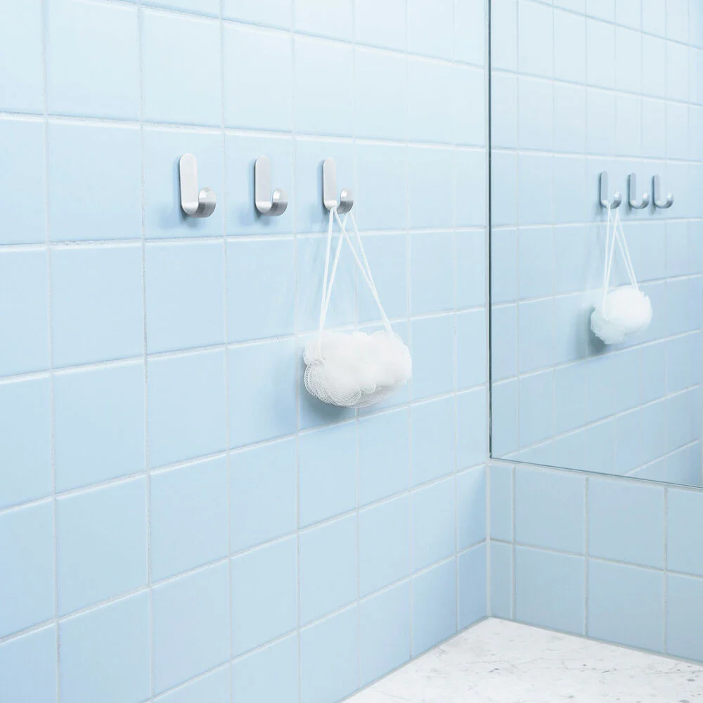 normann copenhagen | curve mini hook set | matte silver - Image 6