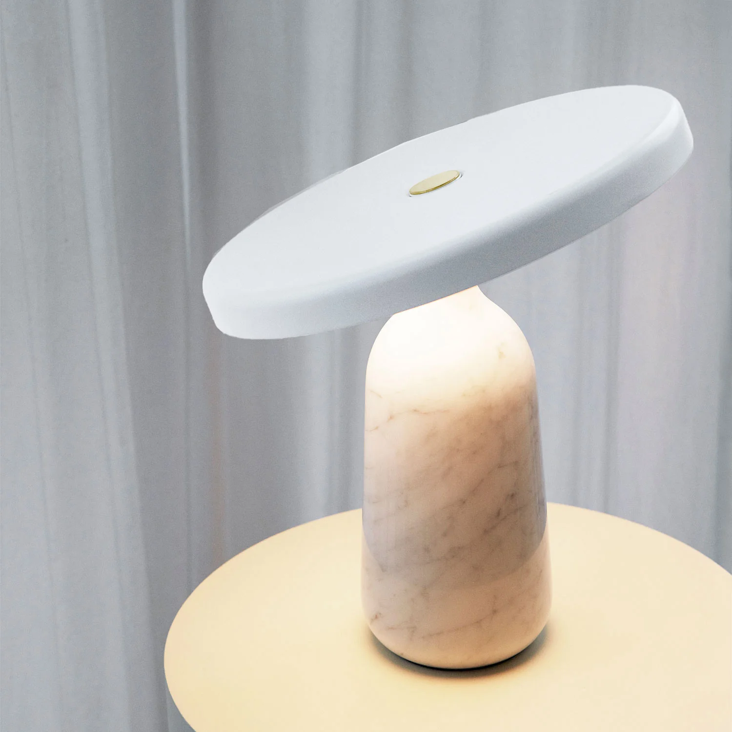 normann copenhagen | eddy table lamp | white - Image 4