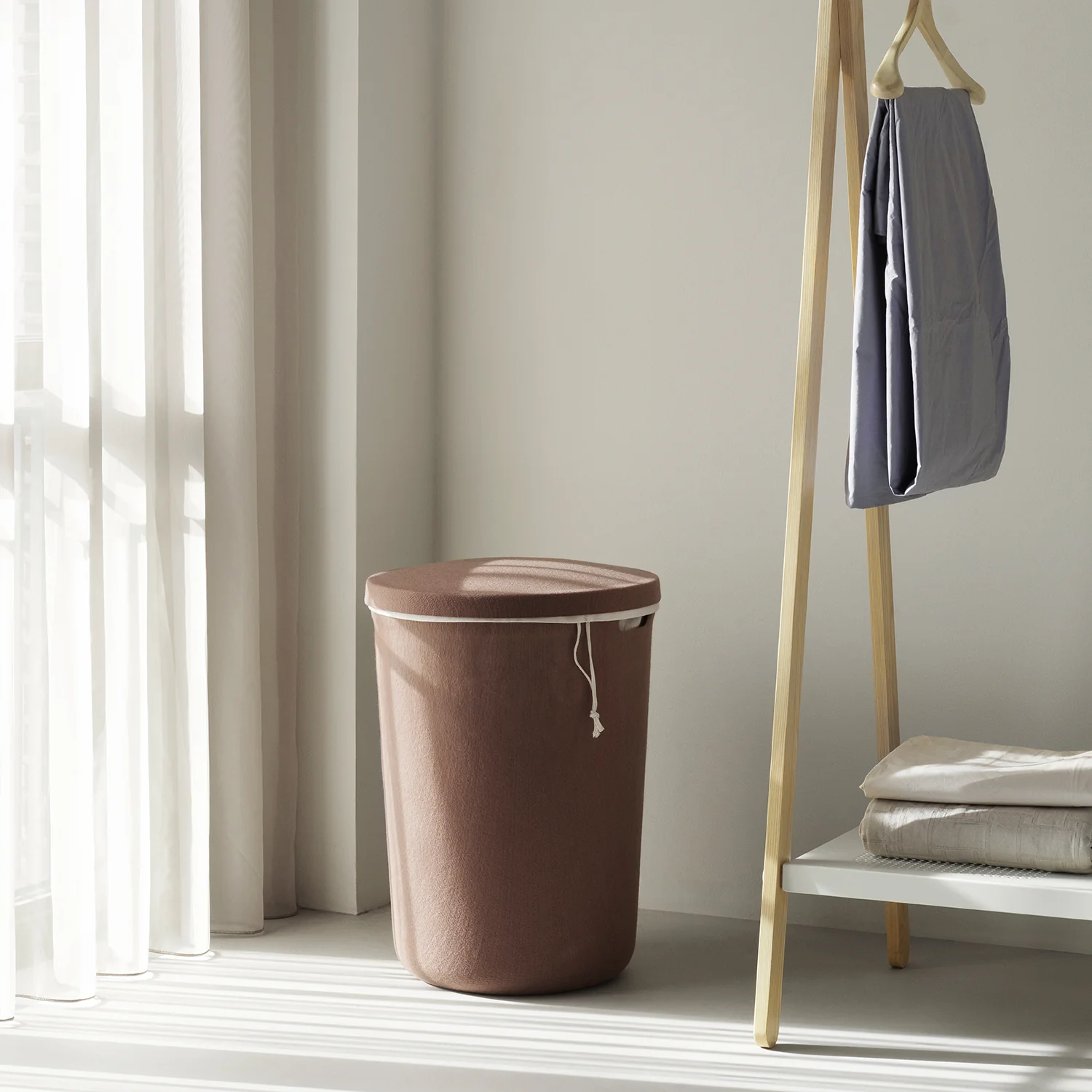 normann copenhagen | hide laundry basket | brown - Image 3