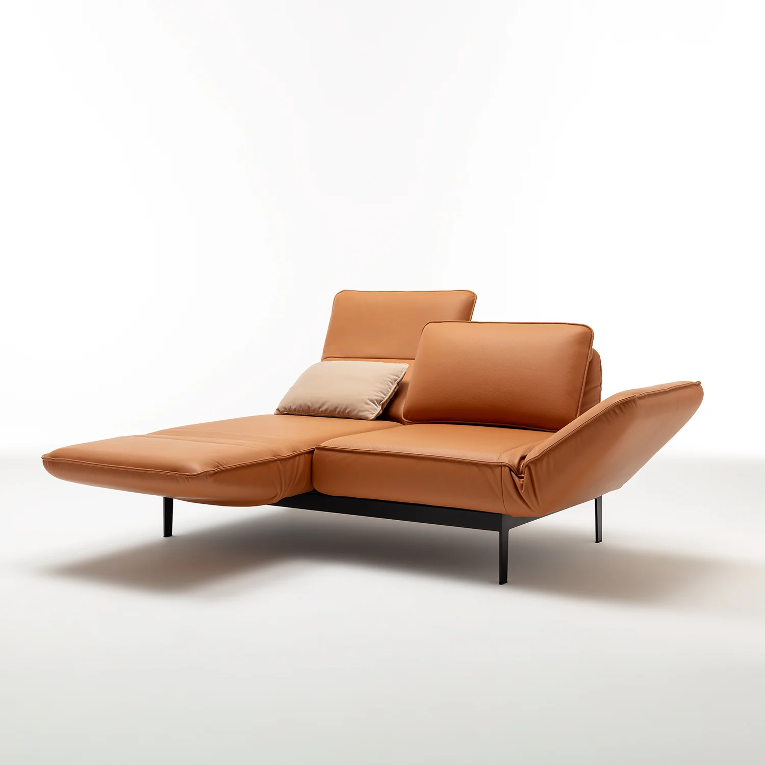 rolf benz | mera sofa | 3 seater leather | beige grey 38.732 + marrone metallic frame - Image 4
