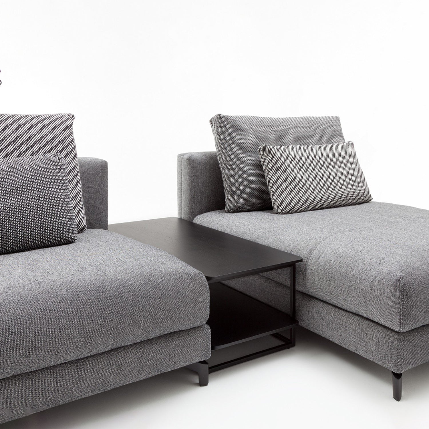 rolf benz | 987 coffee table | stone graphite brown + american walnut + marrone metallic frame - Image 12