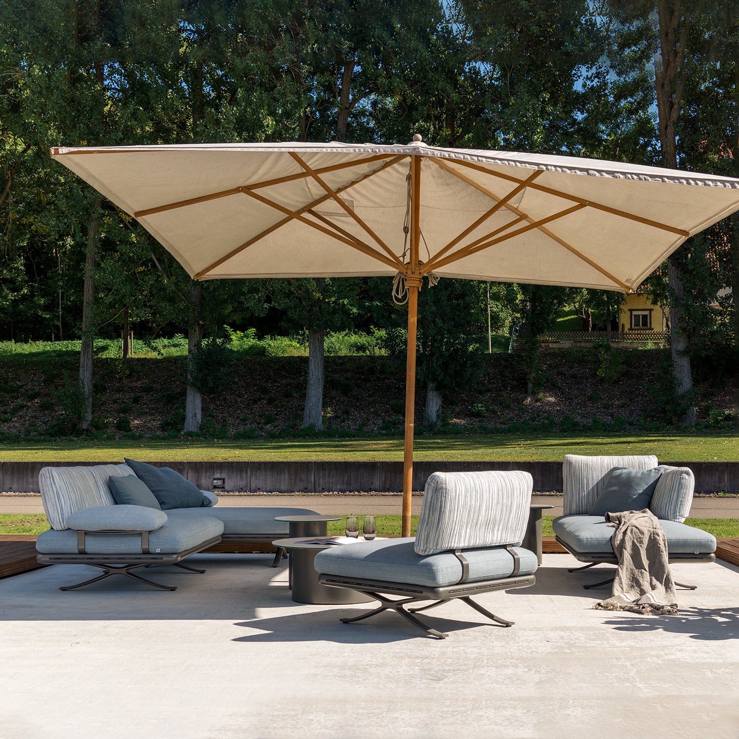 rolf benz | yoko 219 outdoor sofa | anthracite - Image 21