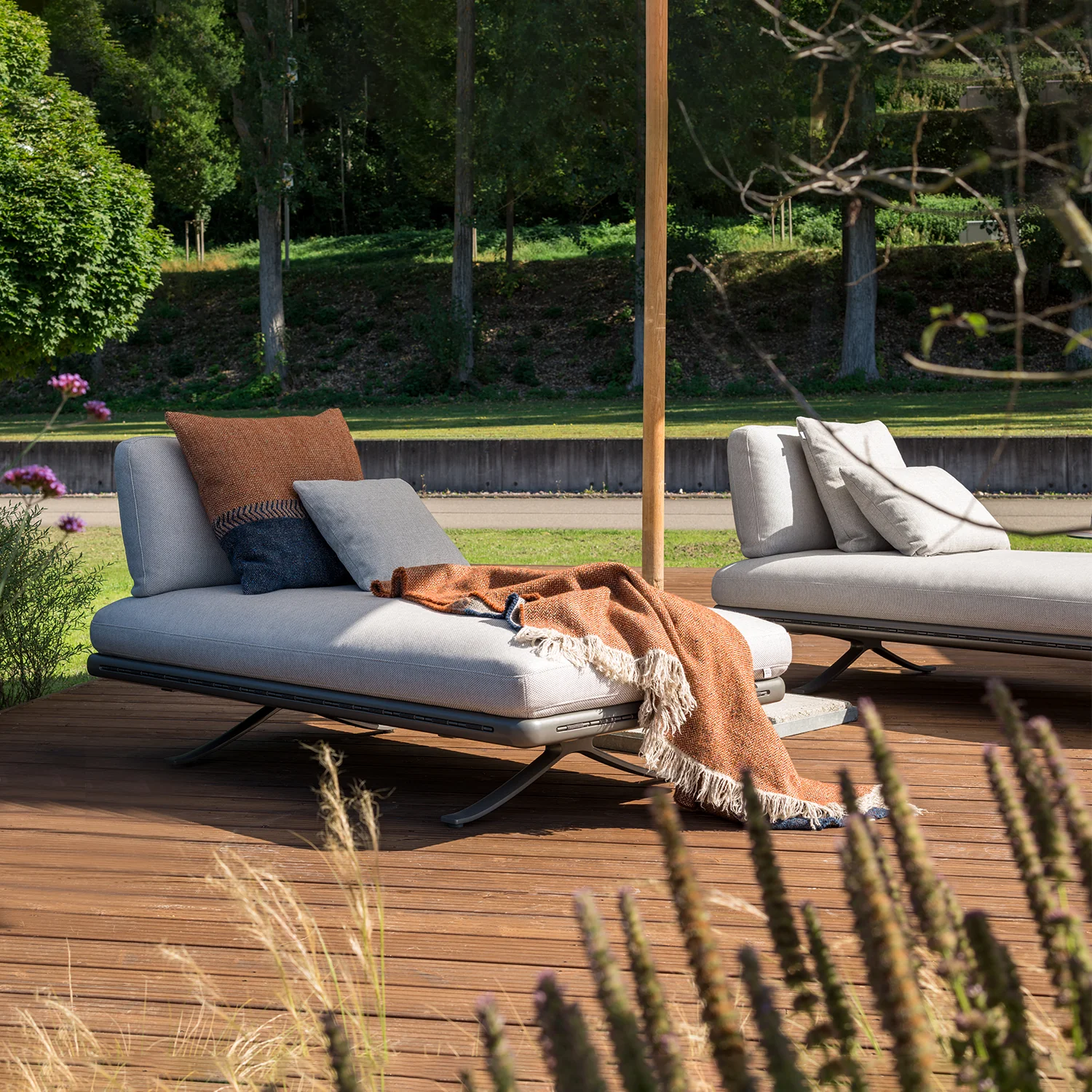 rolf benz | yoko 219 outdoor sofa | anthracite - Image 22