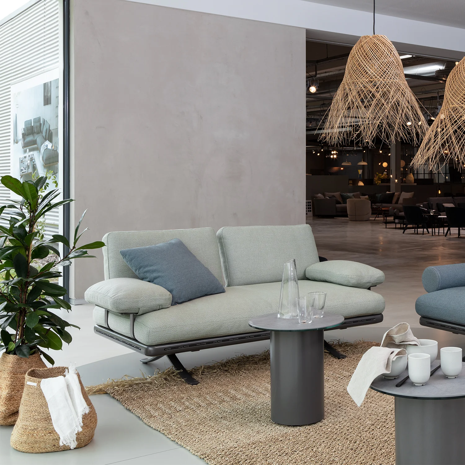rolf benz | yoko 219 outdoor sofa with shelf | bianco - Image 33