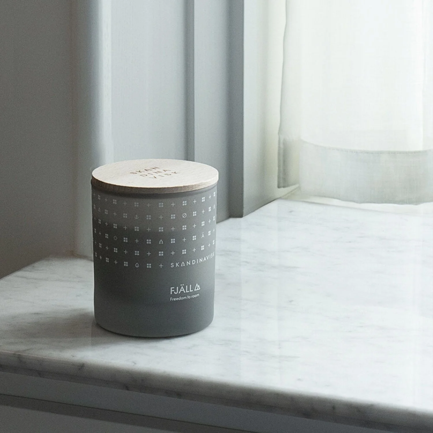 skandinavisk | scented candle | fjall - DC - Image 2