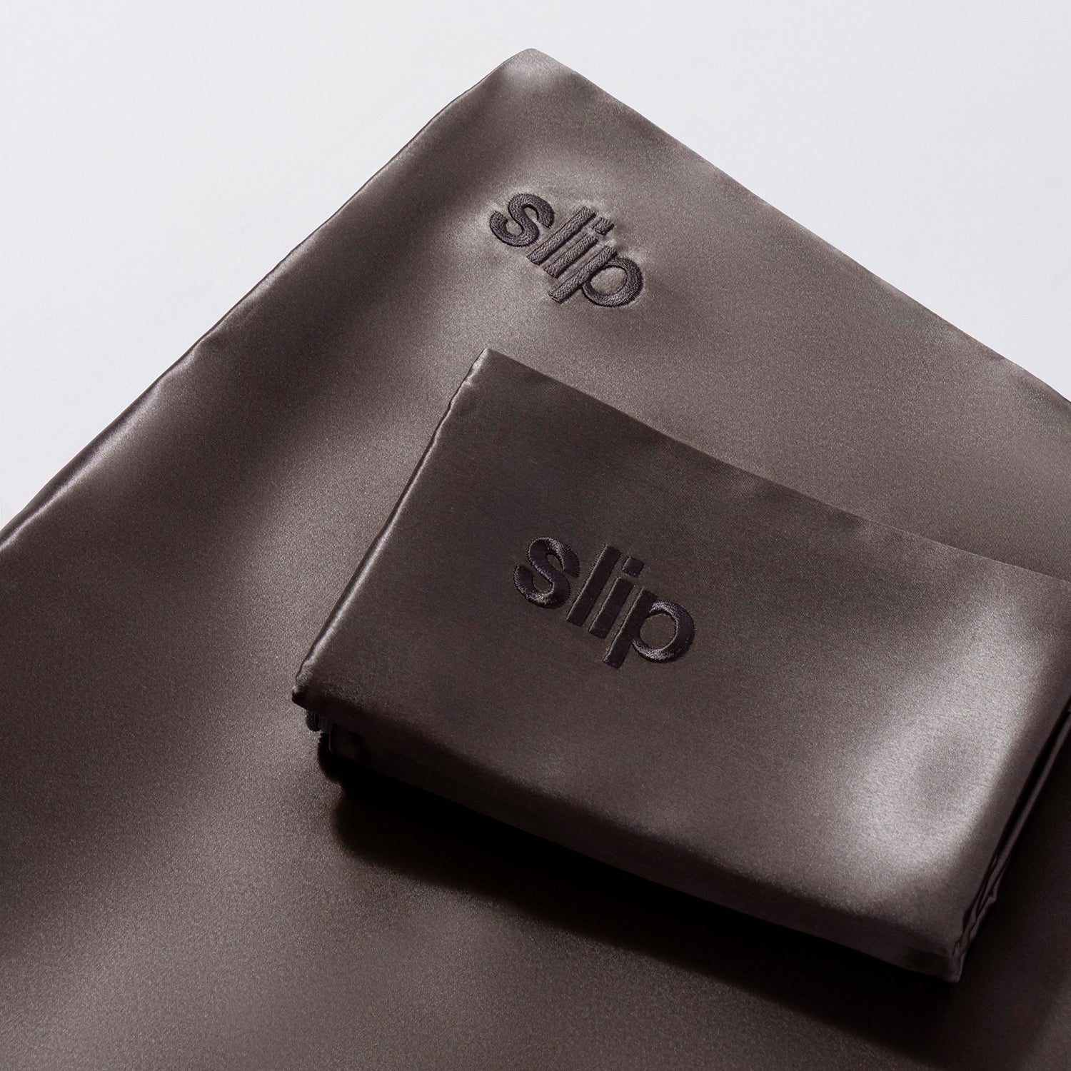 slip | silk pillowcase | charcoal - Image 3