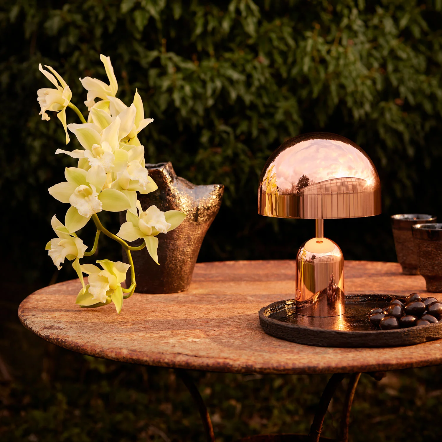 tom dixon | bell portable lamp | copper - LC - Image 3