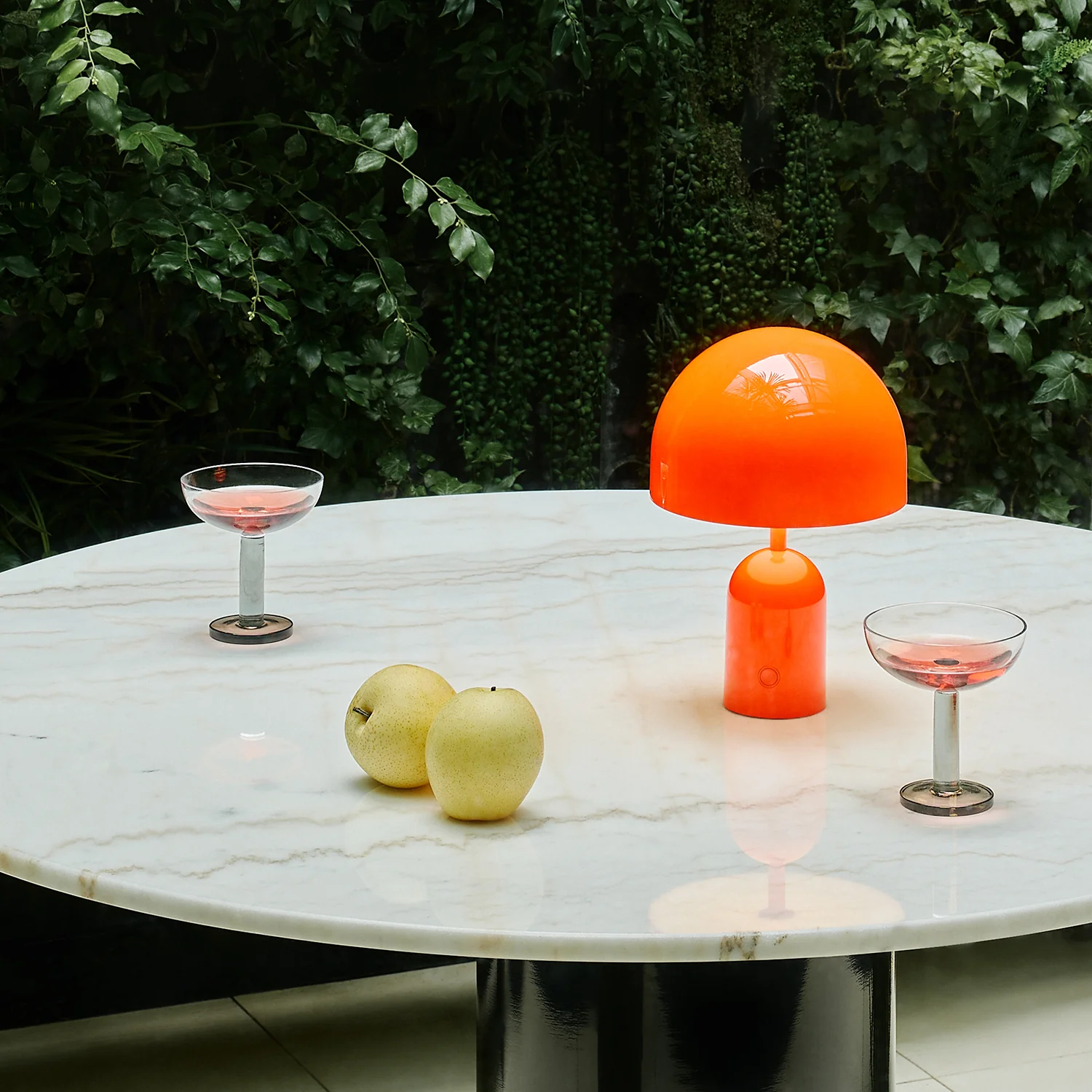 tom dixon | bell portable lamp | fluro - LC - Image 17
