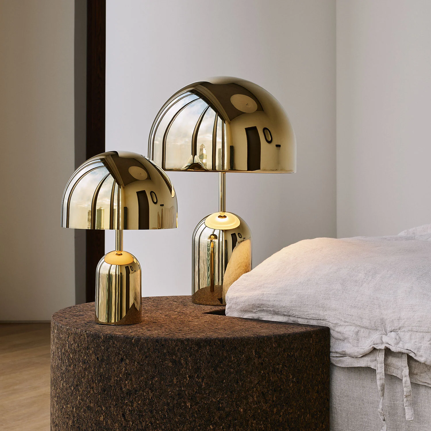 tom dixon | bell portable lamp | gold - LC - Image 11
