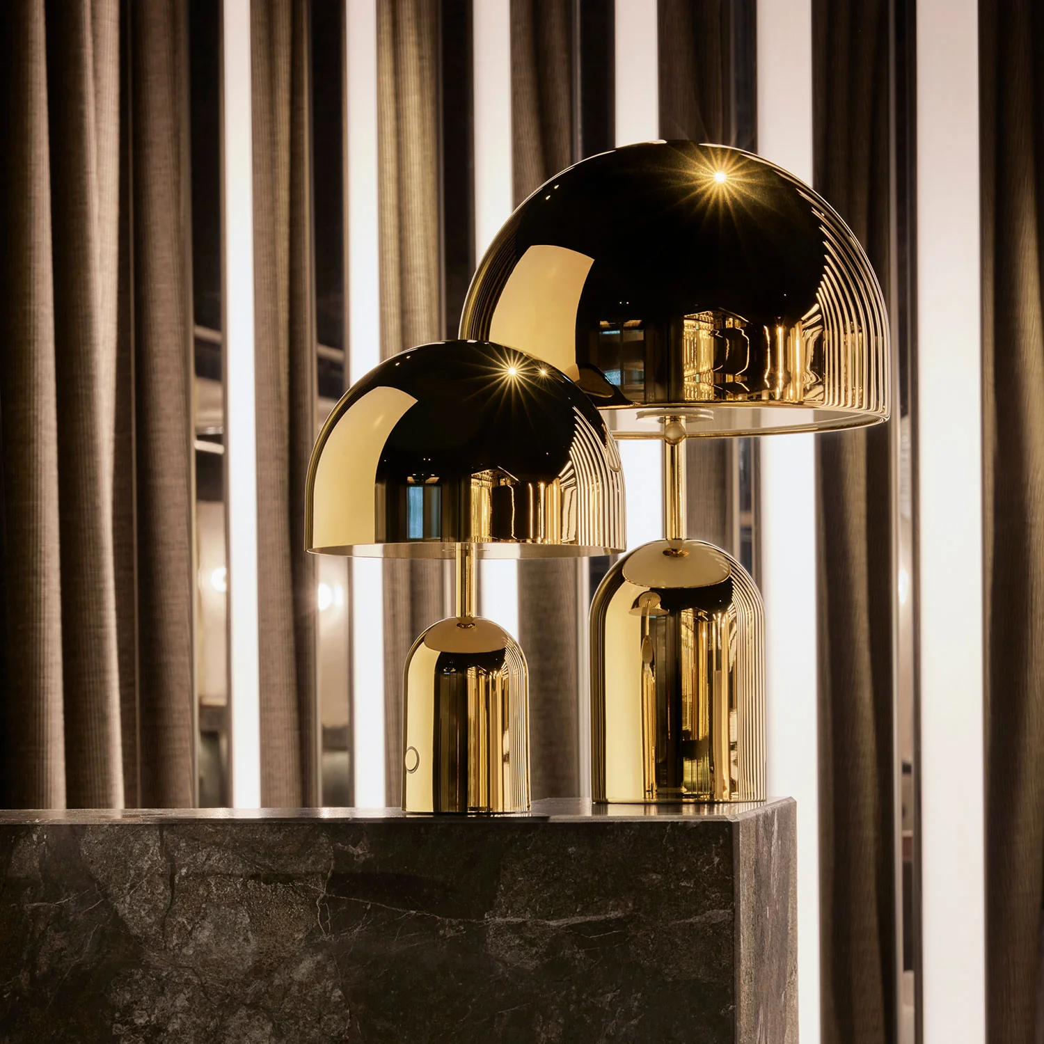 tom dixon | bell portable lamp | gold - LC - Image 9