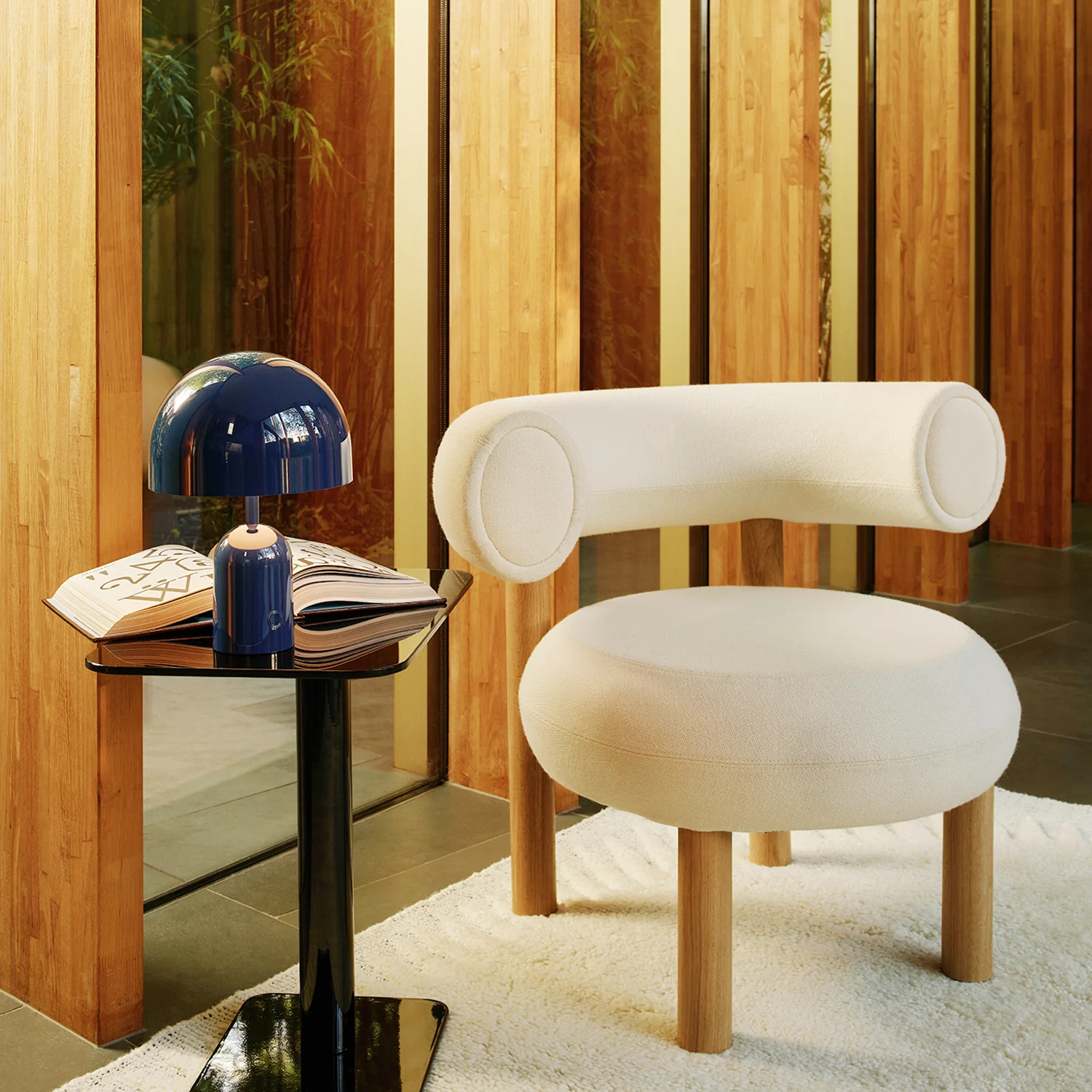 tom dixon | bell portable lamp | indigo - LC - Image 4