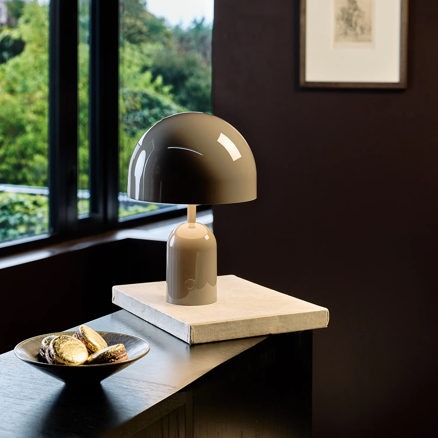 tom dixon | bell portable lamp | taupe - LC - Image 3
