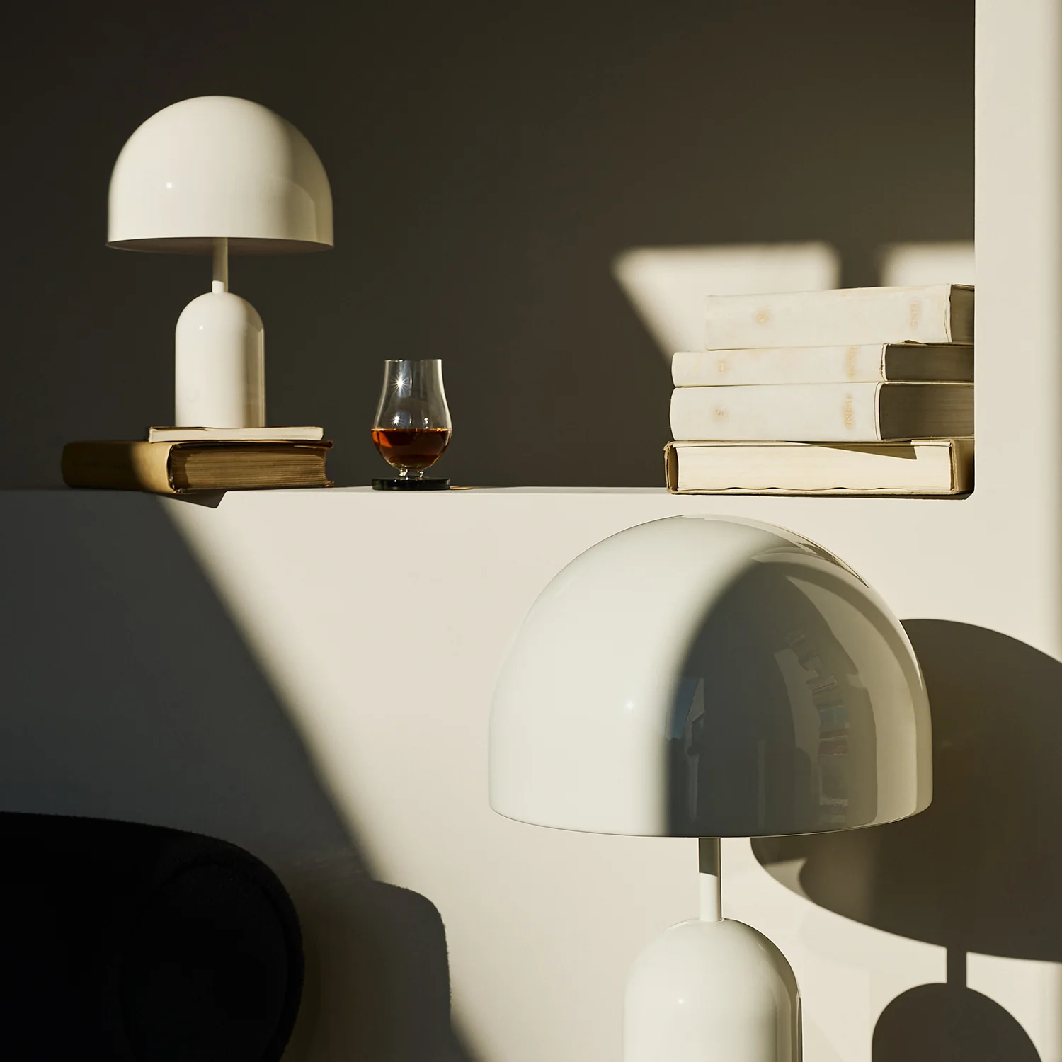 tom dixon | bell portable lamp | white - LC - Image 9
