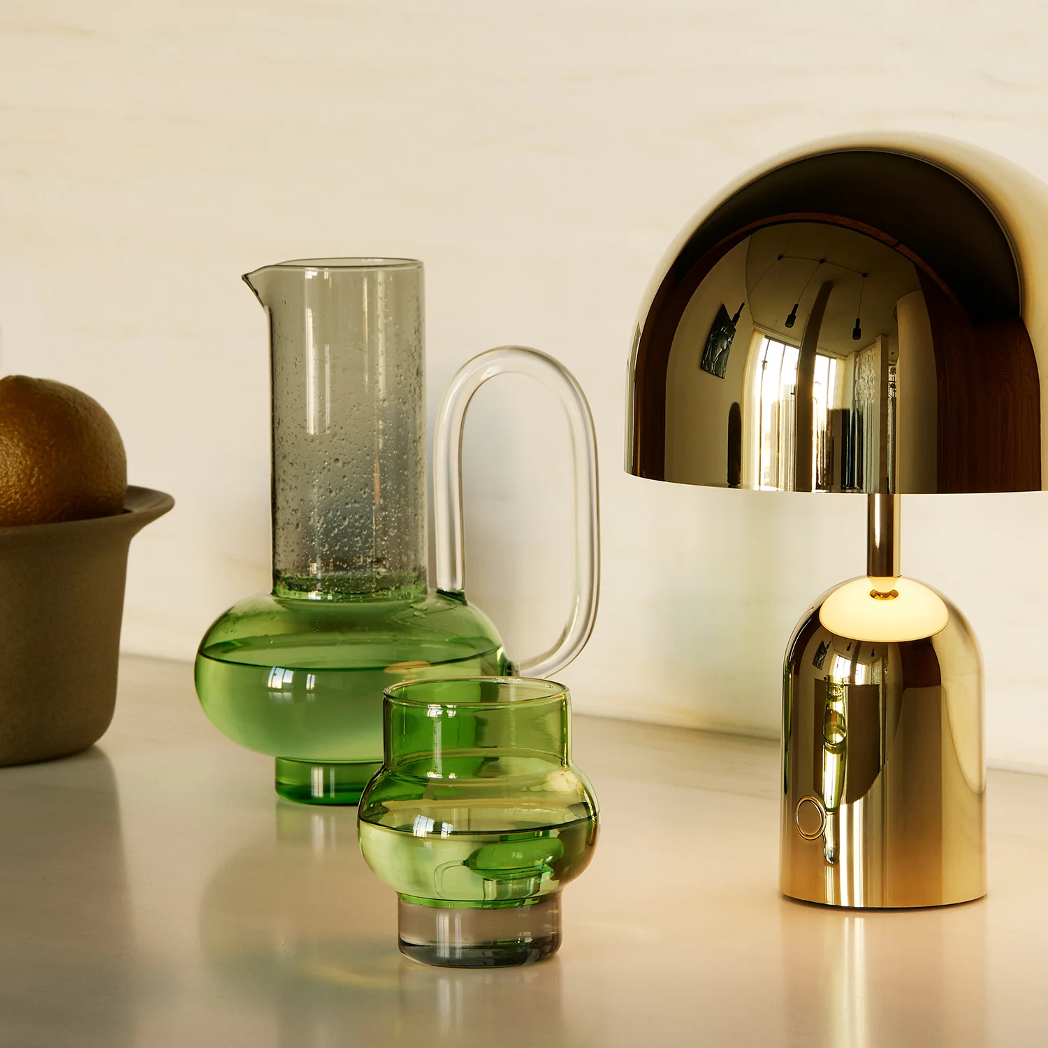 tom dixon | bell table lamp | gold - LC - Image 7