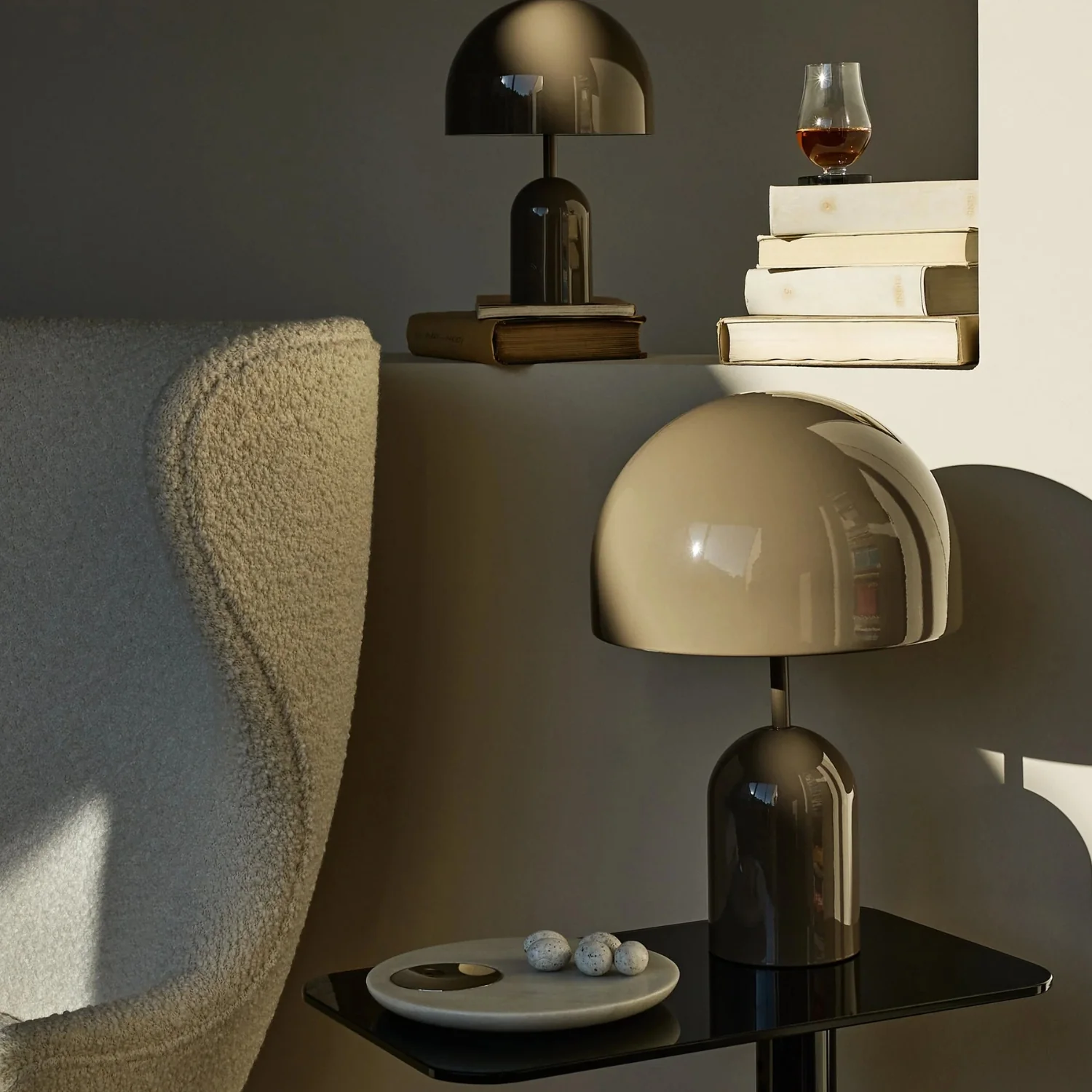 tom dixon | bell table lamp | taupe - LC - Image 2
