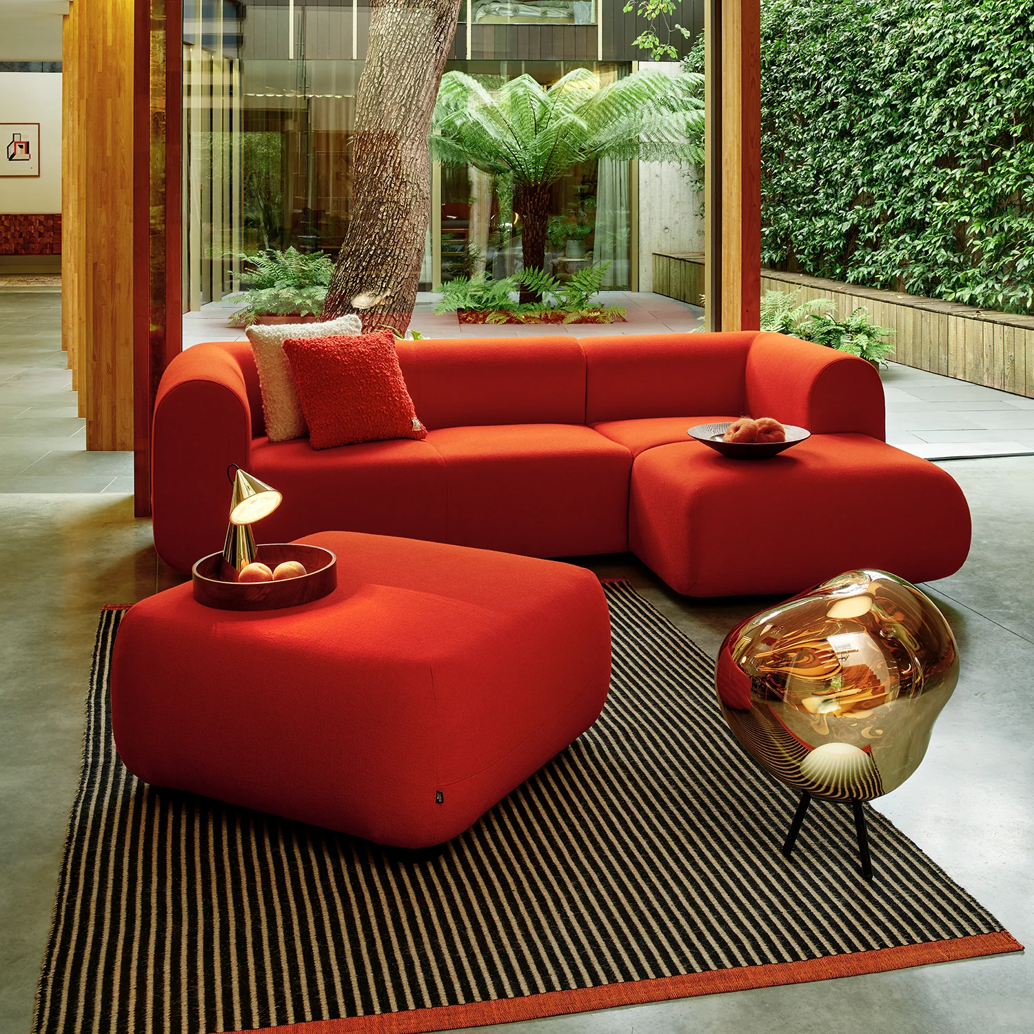 tom dixon | pose portable lamp | gold - LC - Image 6
