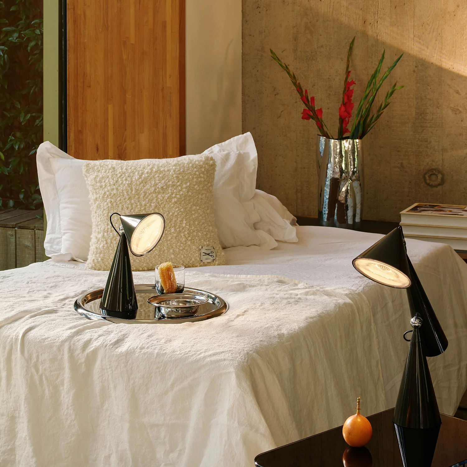 tom dixon | pose portable lamp | kelp - LC - Image 4