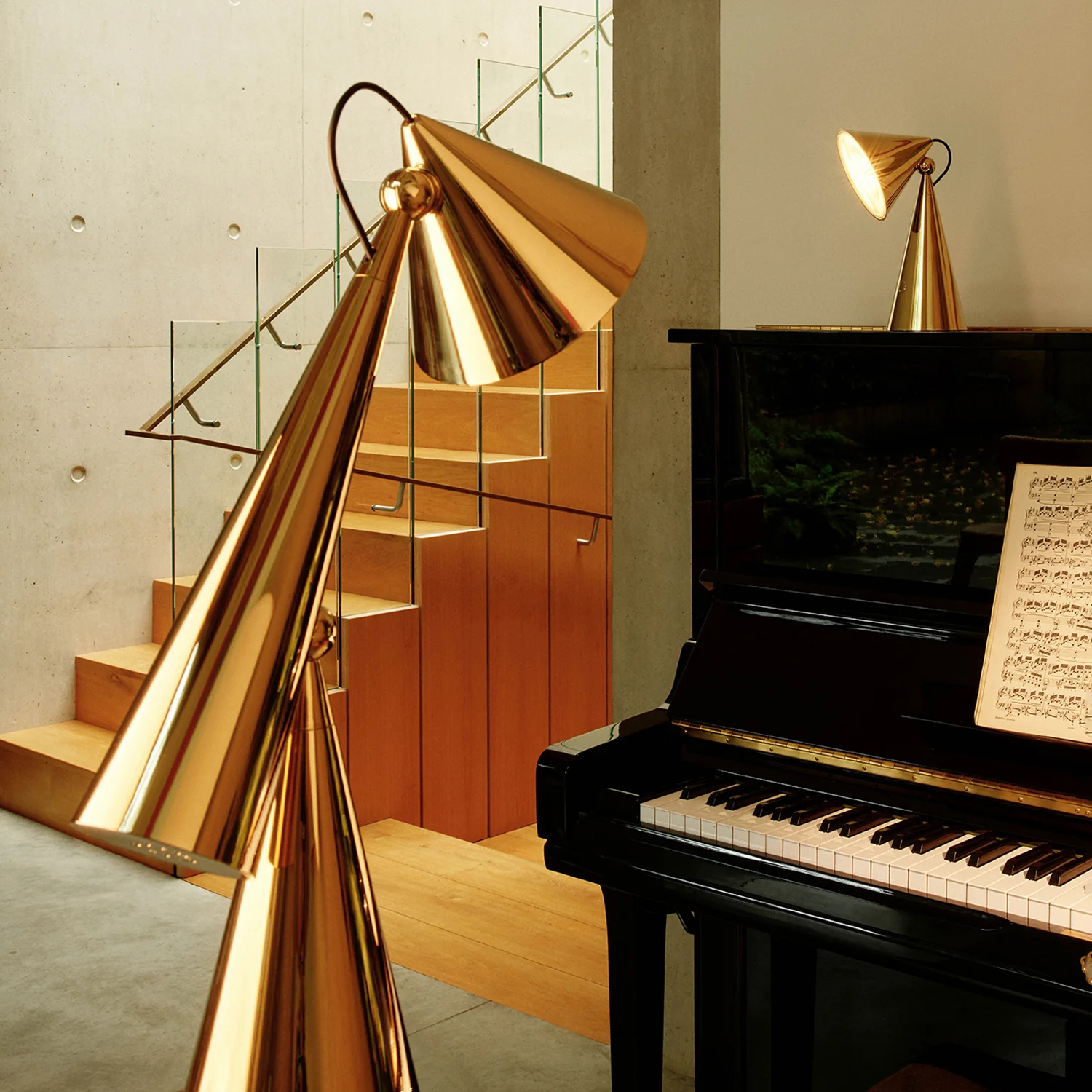 tom dixon | pose task light | gold - LC - Image 8