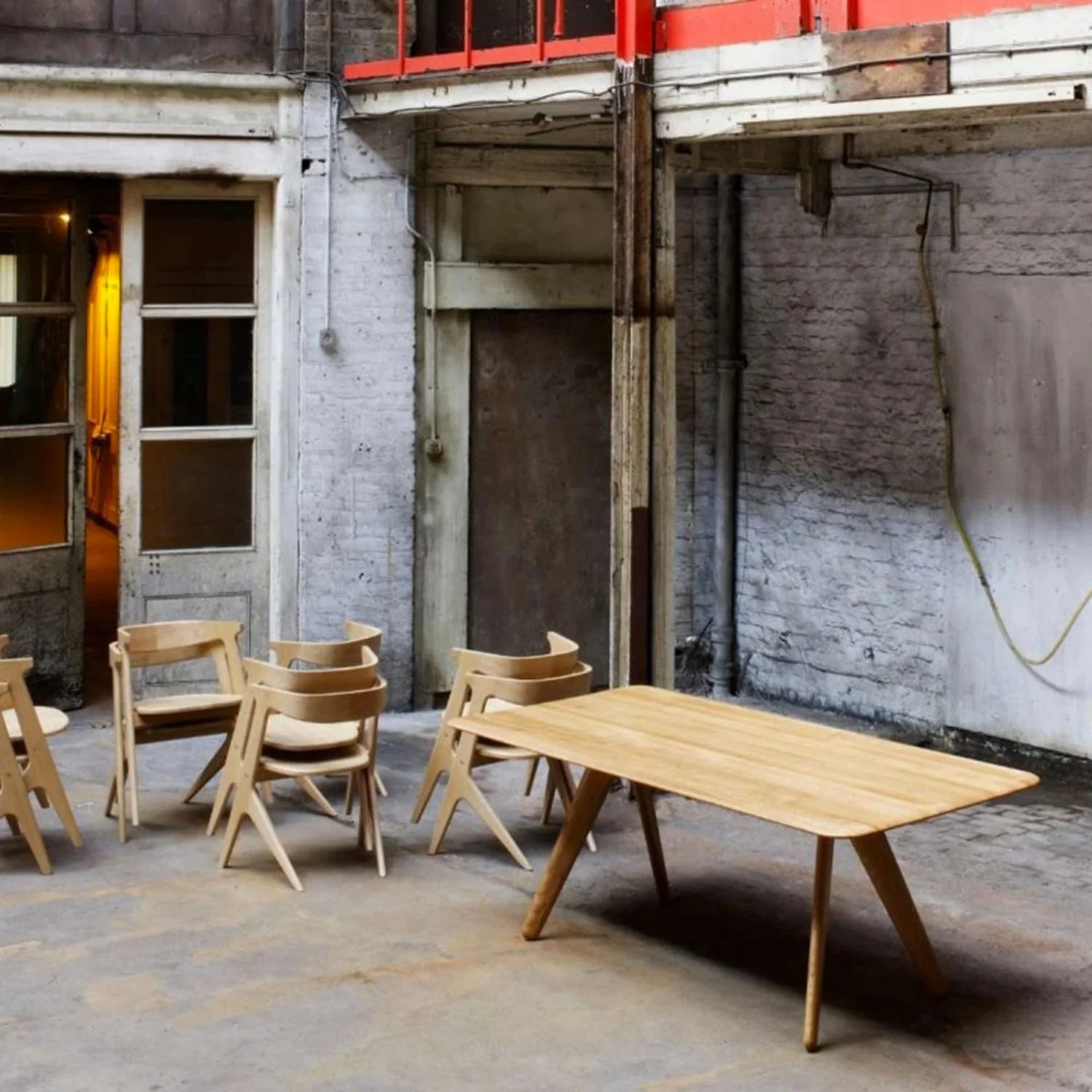 tom dixon | slab table | natural oak 240x100cm - LC - Image 3