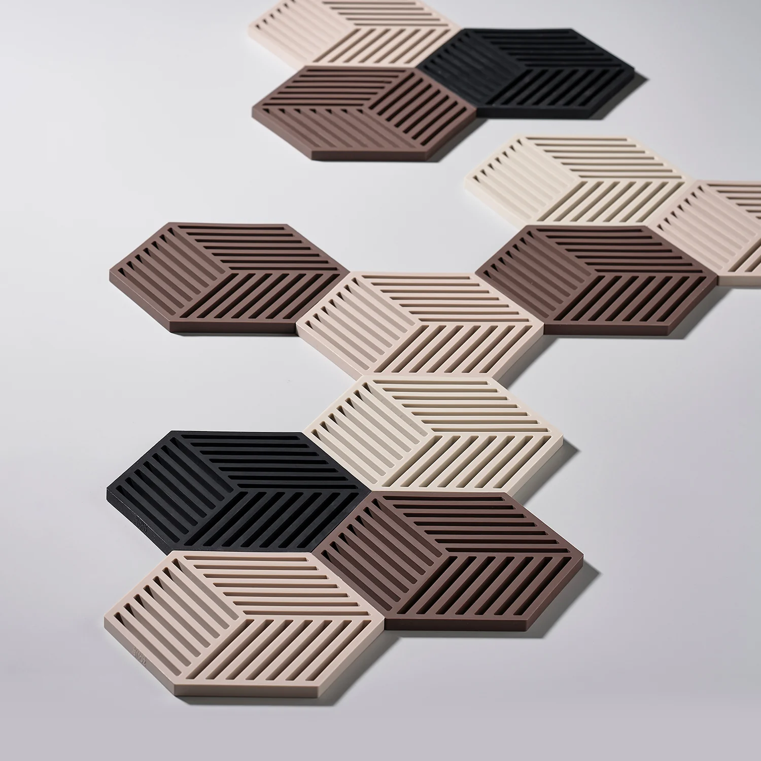 zone denmark | hexagon trivet | desert - Image 2