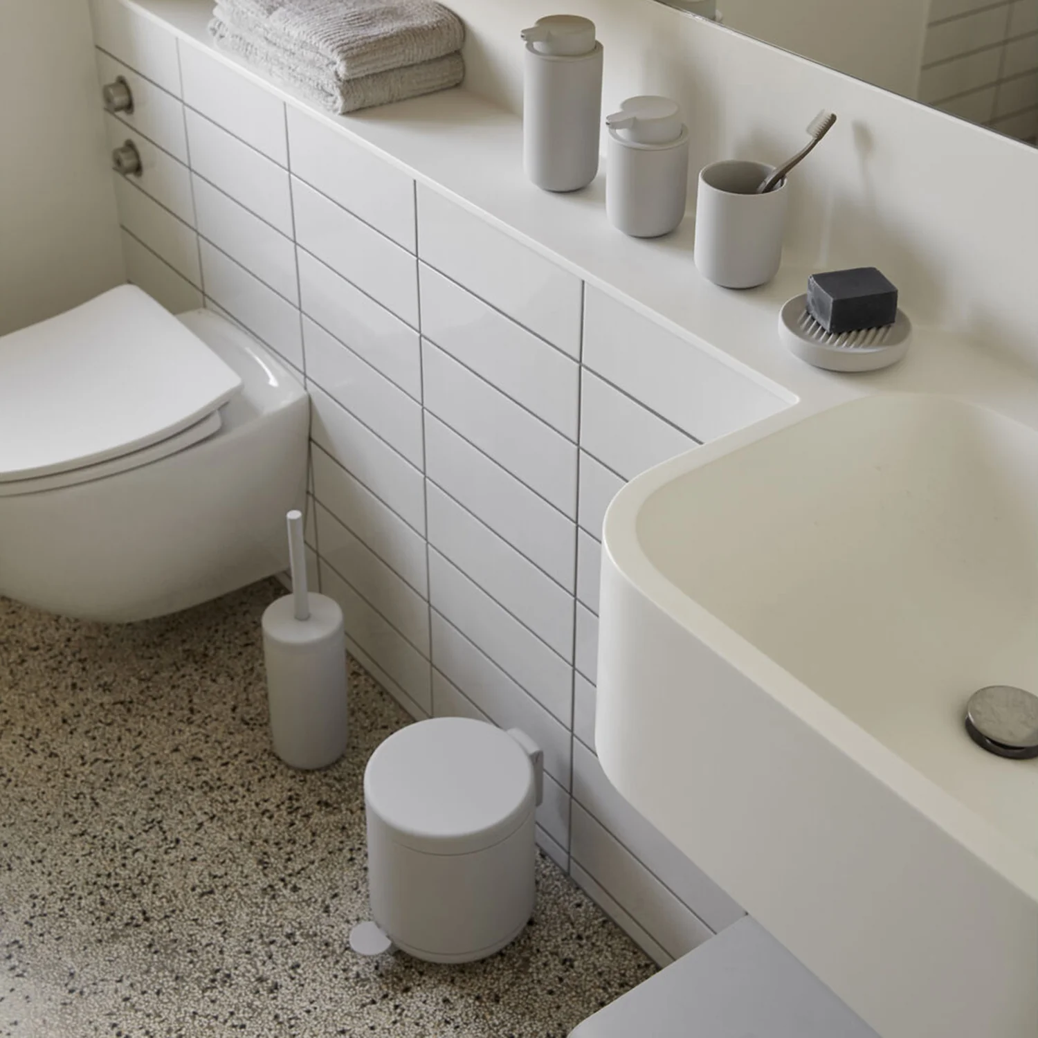 zone denmark | ume pedal bin | soft grey - Image 2