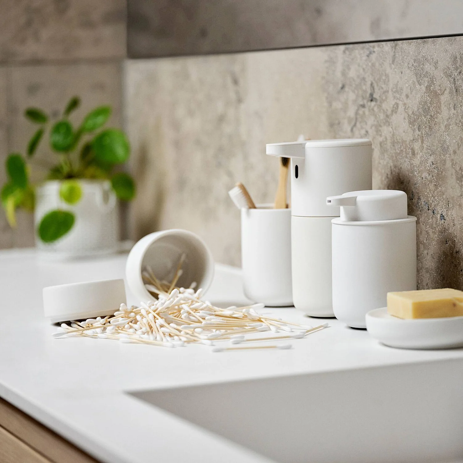 zone denmark | ume soap dispenser | white 250ml - Image 3